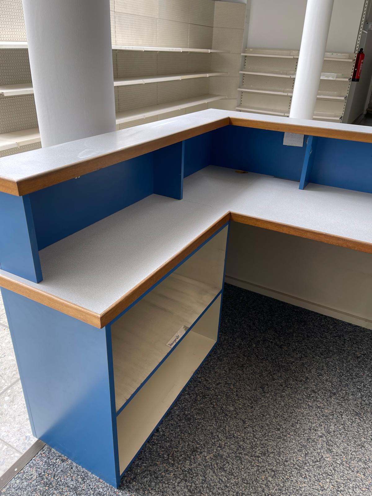 Ladentheke Holz mehrteilig Blau-Grau