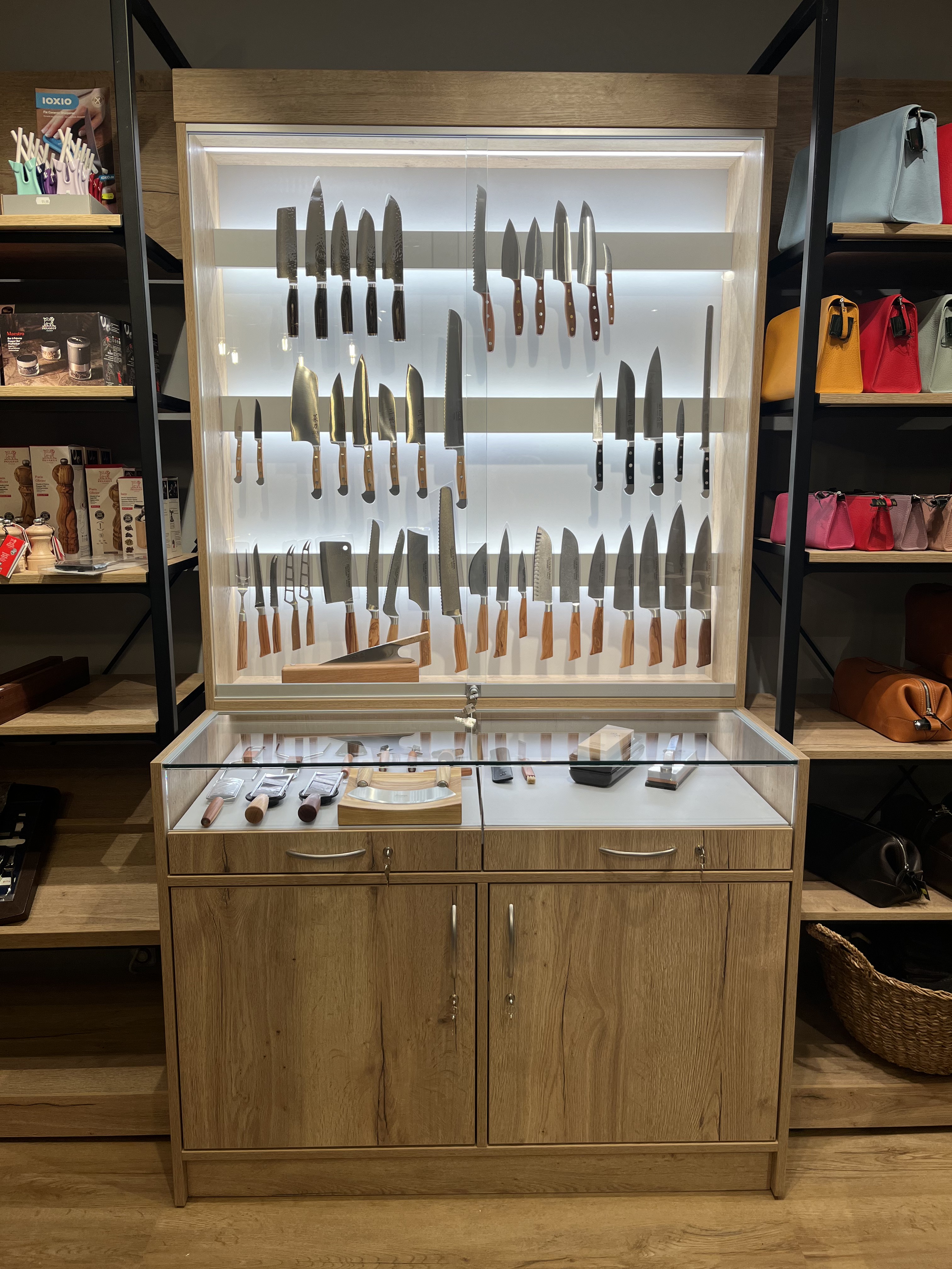 Messerschrank, Messervitrine für Ladeneinrichtung